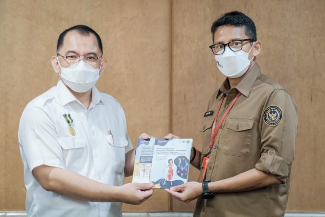 
					Kemenparekraf dan IDI mendorong Destinasi Wisata Kesehatan di Indonesia 