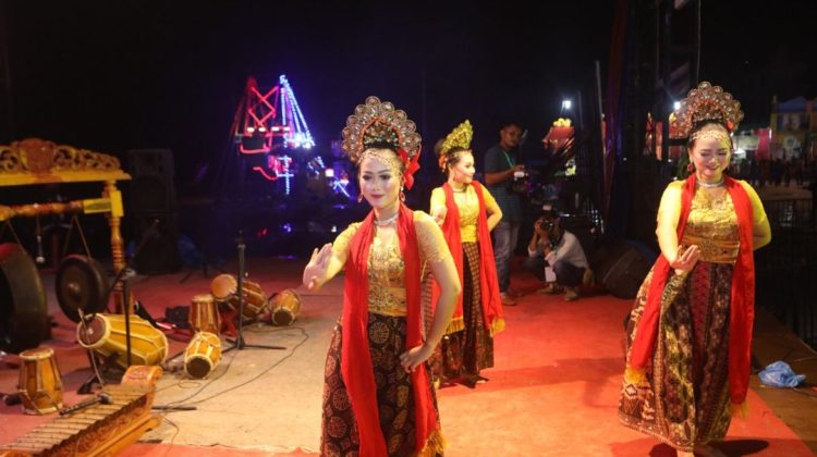 Tari Jaipong yang Terkenal dan Terpopuler di Indonesia