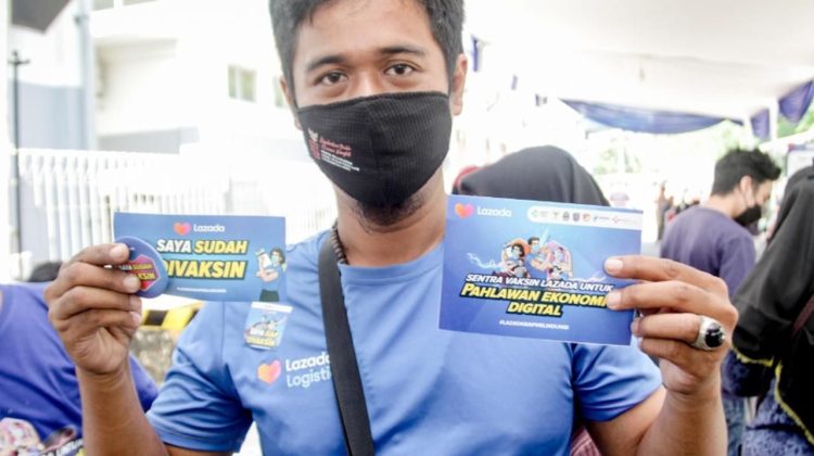 Lazada Gelar Sentra Vaksinasi