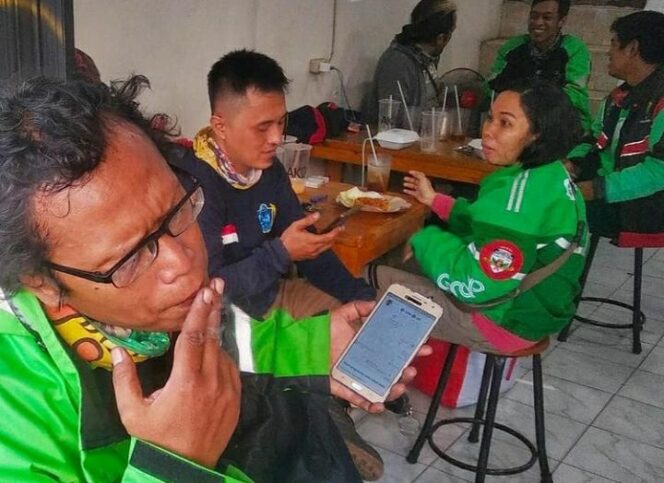 
					Penghasilan Driver Ojol Bisa Capai Jutaan Rupiah per Bulan