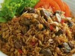 Dirumah Aja, Nasi Goreng Ibu Fatimah Melayani Pesan Antar