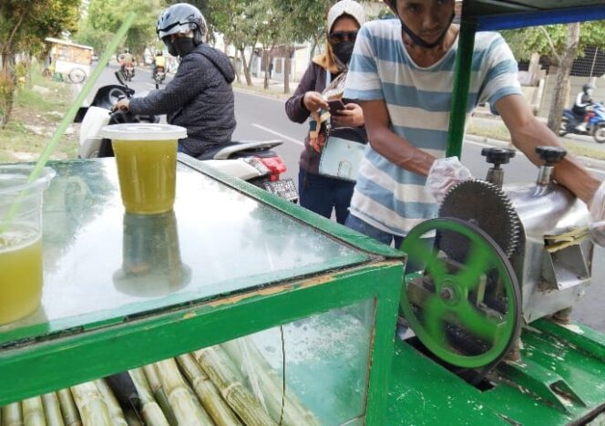 
					Penjual Minuman Segar Sari Tebu Mampu Bangkitkan Ekonomi Keluarga