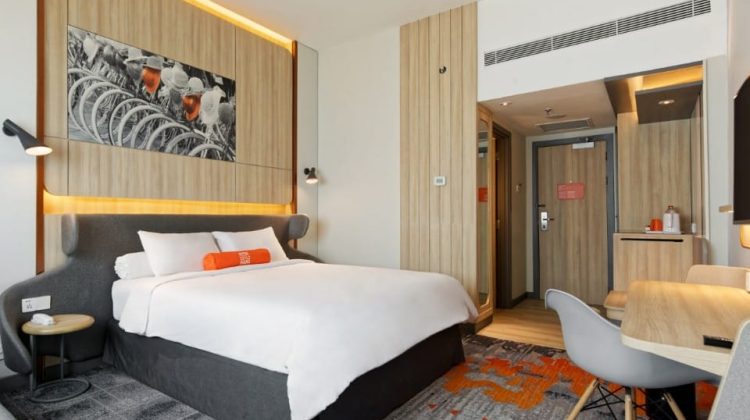 HARRIS Hotel Kelapa Gading Menawarkan 50% FLASH SALE
