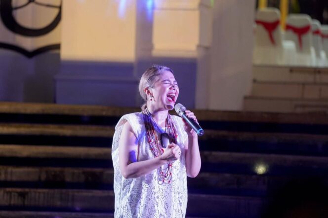 
					Pagelaran Festival Musik Rakyat di Kota Ambon