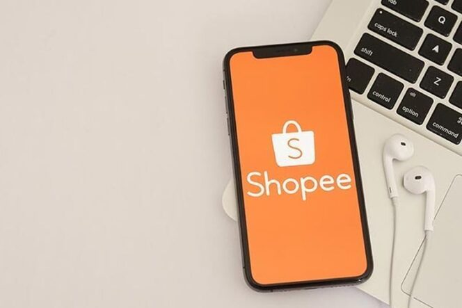 
					Menyambut Tahun Baru dengan Shopee 1.1 New Year Sale