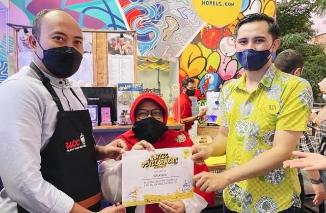 YELLO Hotel Paskal Bandung Hadirkan Acara Belajar Membuat Kopi
