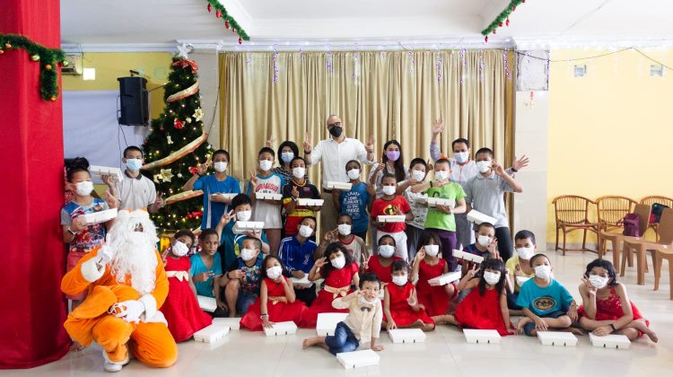 HARRIS & POP! Hotel Kelapa Gading Berbagi Keceriaan Natal Bersama Anak-anak Panti Asuhan Pondok Kasih Agape