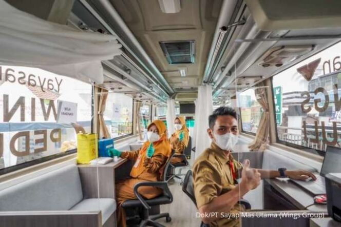 
					Pemkab Subang Gandeng Yayasan Wings Peduli Roadshow ke Sekolah-Sekolah dengan Vaccination Bus