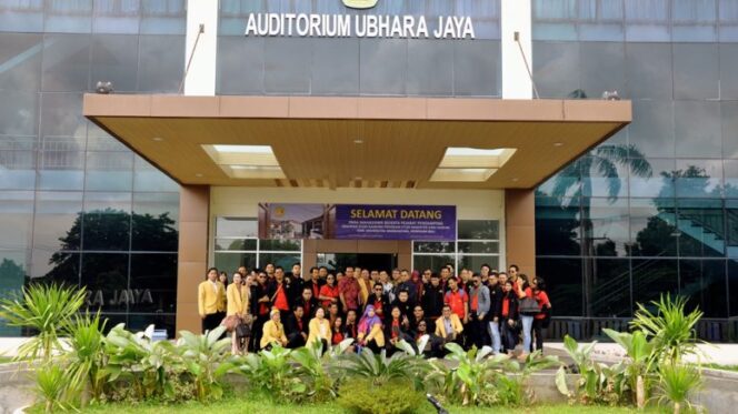 
					Universitas Bhayangkara Gelar Kuliah Umum Bertema Peran Mahasiswa Dalam Pencegahan Dini Tindak Pidana Korupsi