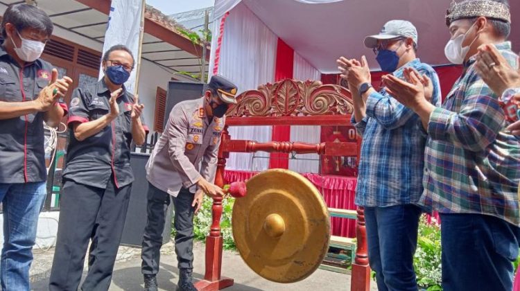 Sandiaga Uno Apresiasi Peresmian Odeon Kampung Naga Sukabumi