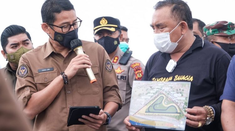 Menparekraf Serahkan DAK Pariwisata ke Pemkab Jembrana Bali