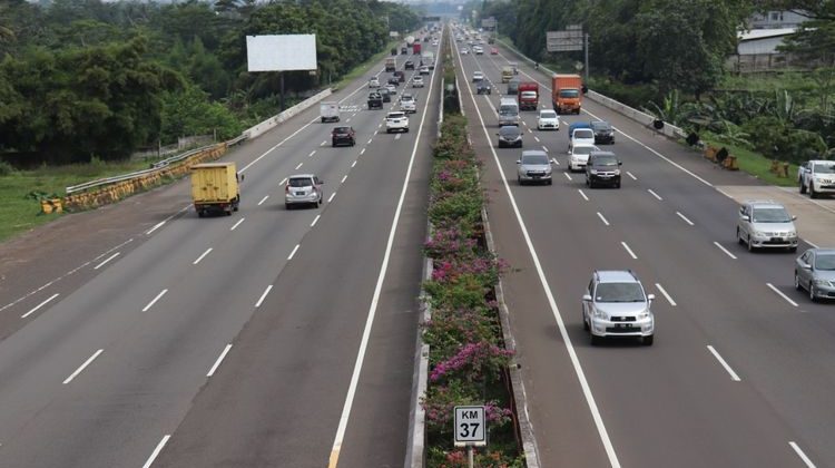 Hindari Puncak Arus Balik Lebaran, Presiden Jokowi Himbau Kembali Lebih Awal