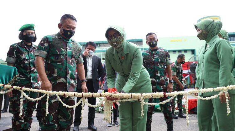 Kasad Dudung Abdurachman Resmikan Gedung C Makodam II/Sriwijaya