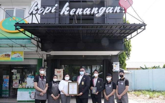 Kopi Kenangan Raih Rekor MURI, Buka 26 Outlet Sekaligus dalam Seminggu