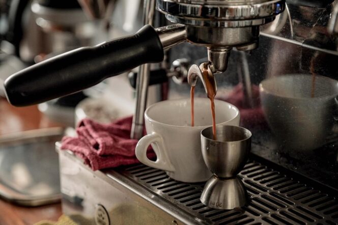 
					Kemenparekraf Dorong Peningkatan Sertifikasi Profesi Barista di Destinasi Super Prioritas
