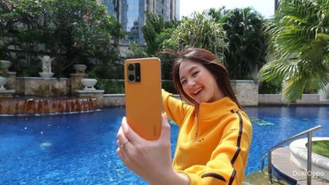 
					Smartphone OPPO Reno7, Selfie dengan Kamera Berisi dengan Hasil Berkualitas