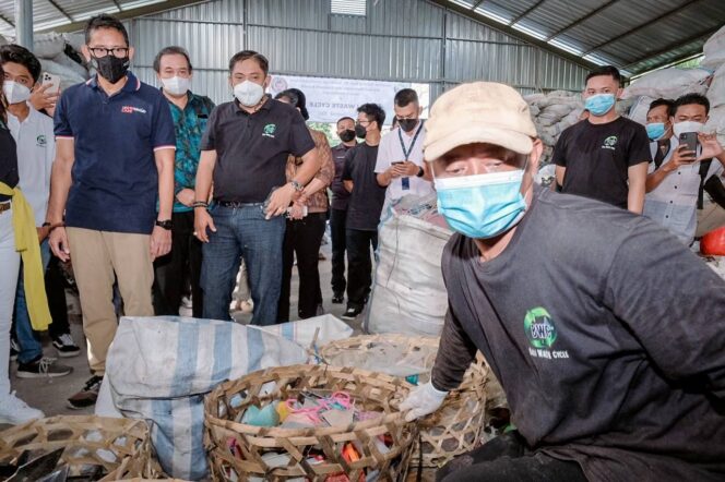 
					Program Bali Waste Cycle Wujudkan Pengembangan Pariwisata Berkelanjutan Lingkungan