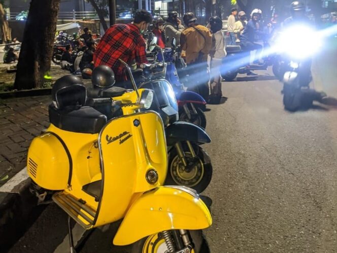 
					8500 Orang dari 14 Negara Ramaikan Vespa World Days 2022 Bali