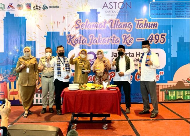 
					Cara Aston Kartika Grogol Merayakan HUT DKI