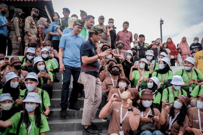 
					Kemenparekraf Ajak Mahasiswa Promosikan Potensi Desa Wisata di Lombok NTB
