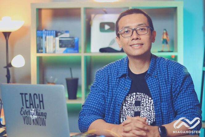 
					Web Programmer Bagikan Kisah Sosok Inspiratif dalam Perjalanan Karir Mereka