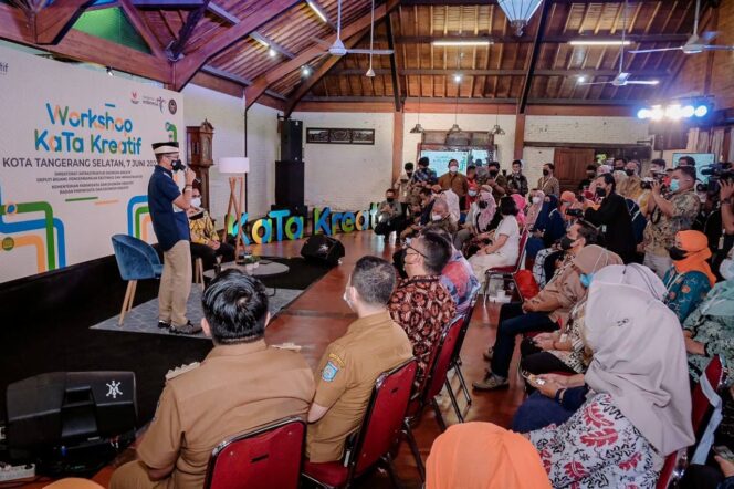 
					Workshop KaTa Kreatif di Resto Kampoeng Anggrek, Tangsel-Banten