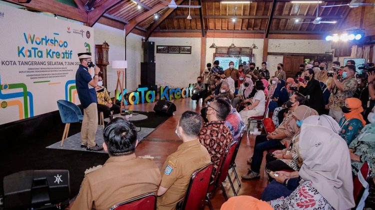 Workshop KaTa Kreatif di Resto Kampoeng Anggrek, Tangsel-Banten