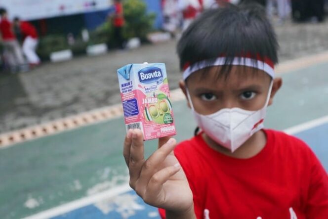 
					Kampanye #AyoMinumBuah Hadir di Tengah Ratusan Siswa Sekolah Dasar untuk Tanamkan Pentingnya Mengonsumsi Buah untuk Tubuh Sehat Terlindungi