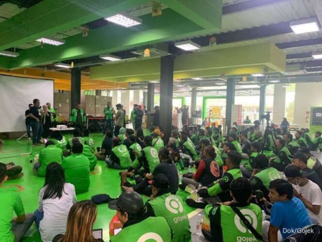 
					Gojek Sosialisasi Kenaikan Tarif Optimalkan Dukungan bagi Mitra Driver