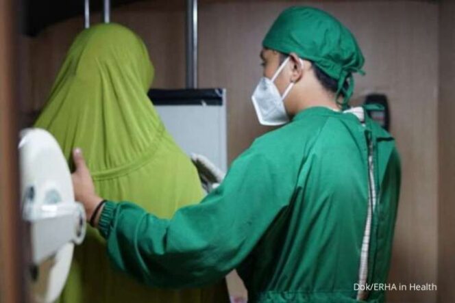 
					ERHA Gelar Screening TBC Masal Bersama Dinas Kesehatan Kota Medan