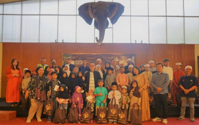 
					Royal Safari Garden Berbagi Kebahagian di Bulan Suci Ramadhan