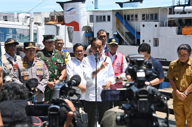 
					Presiden Joko Widodo Tinjau Pelabuhan Penyeberangan Merak