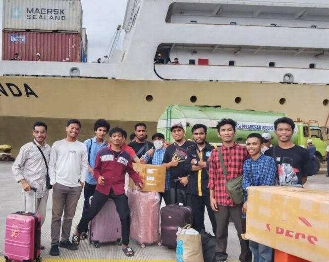 
					Ribuan Peserta Program Mudik Gratis Tiba di Pelabuhan Tanjung Priok
