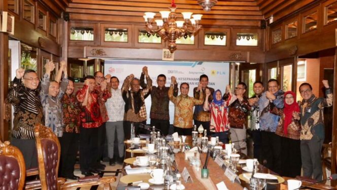 
					PLN Bersama Biofarma Group Sediakan Layanan Kesehatan Prima