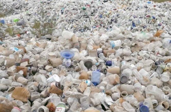 
					Peran Aktif Pemerintah dalam Penanganan Polusi Sampah Plastik Secara Global