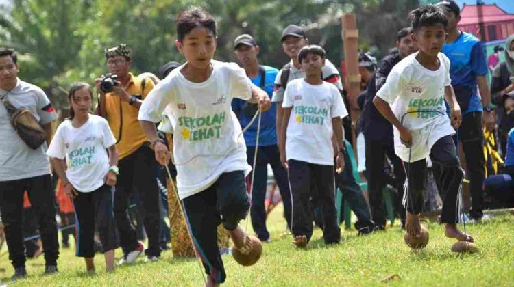 Festival Permainan Tradisional di Ujung Timur Pulau Jawa