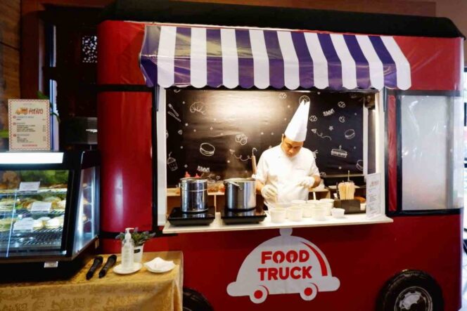 
					Food Truck Hadir di Aston Inn Pandanaran Semarang