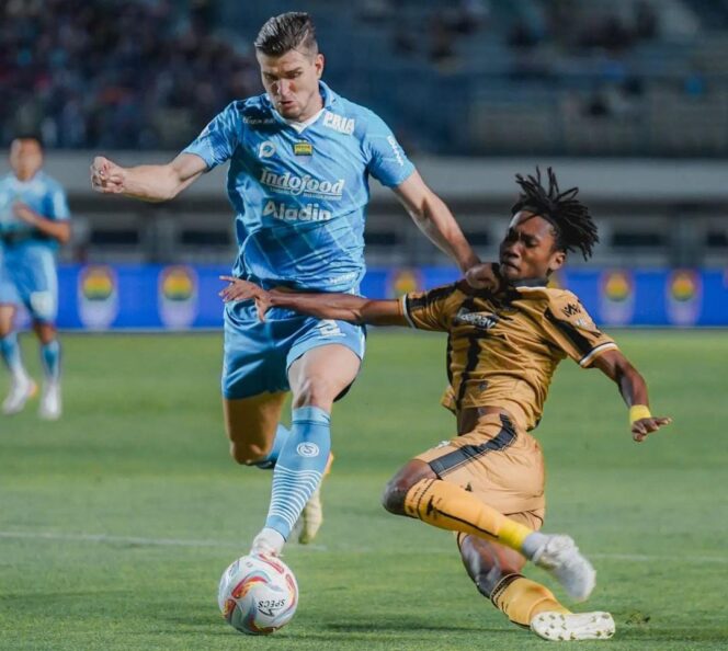 
					Hasil BRI Liga 1: Persib Bandung Ditahan Imbang Dewa United