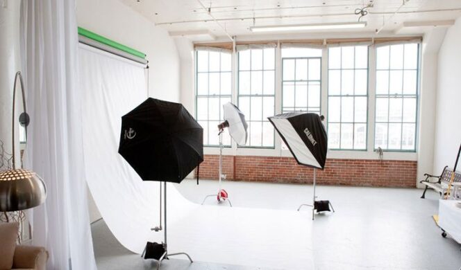 
					Mengabadikan Momen Estetik di Bekasi: Photo Studio dan Self-Photostudio Estetik yang Memukau untuk Kreasi Foto yang Menakjubkan