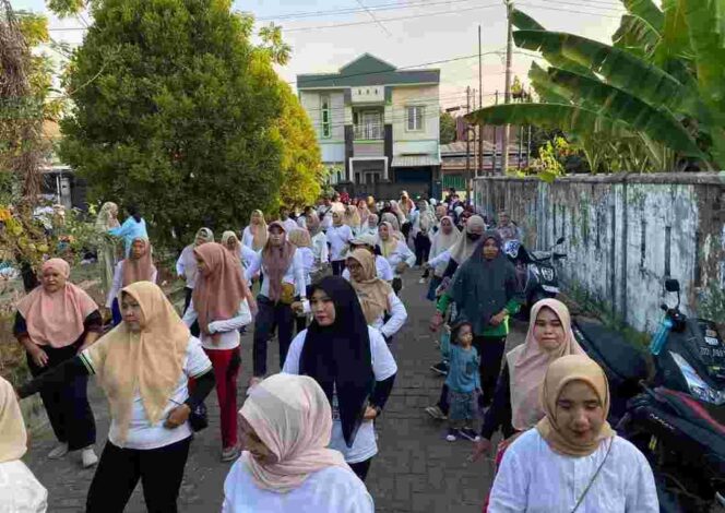
					Anggota DPRD Partai Gerindra Adam Muhammad Gelar Senam Sehat Bersama Relawan