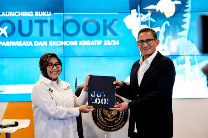 
					Outlook Parekraf 2023/2024 Diterbitkan