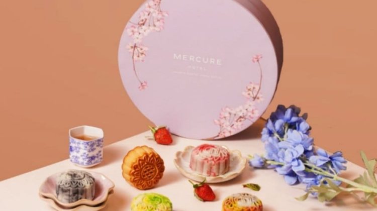 Rayakan Tradisi Festival Pertengahan Musim Gugur dengan Kue Bulan Pertama dari Mercure Jakarta Pantai Indah Kapuk