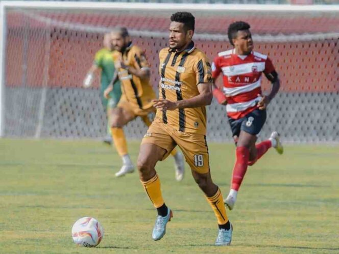 
					BRI Liga 1: Dewa United Kalahkan Tuan Rumah Madura United 4-1