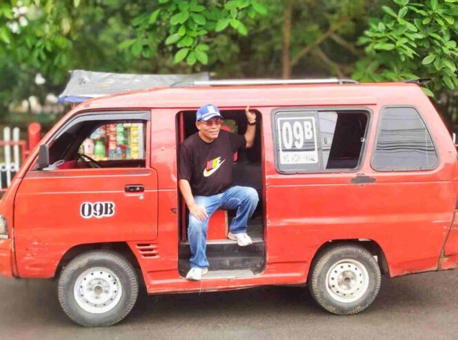 
					Supir Angkot Maju Menjadi Caleg untuk DPR RI