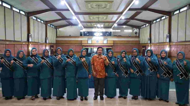Bunda Literasi Tingkat Kecamatan dan Kelurahan se Kota Bekasi Dikukuhkan