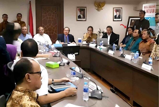 
					Engelina Pattiasina, Mengenang Sang Ekonom, Rizal Ramli