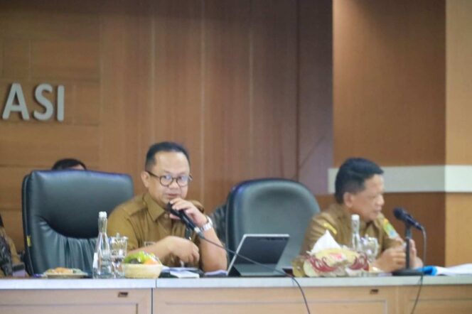 
					Pj Wali Kota Bekasi Pimpin Rakor APBD 2024