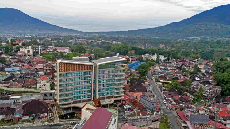 Santika Indonesia Hotels & Resorts Pilihan Tepat Wisatawan