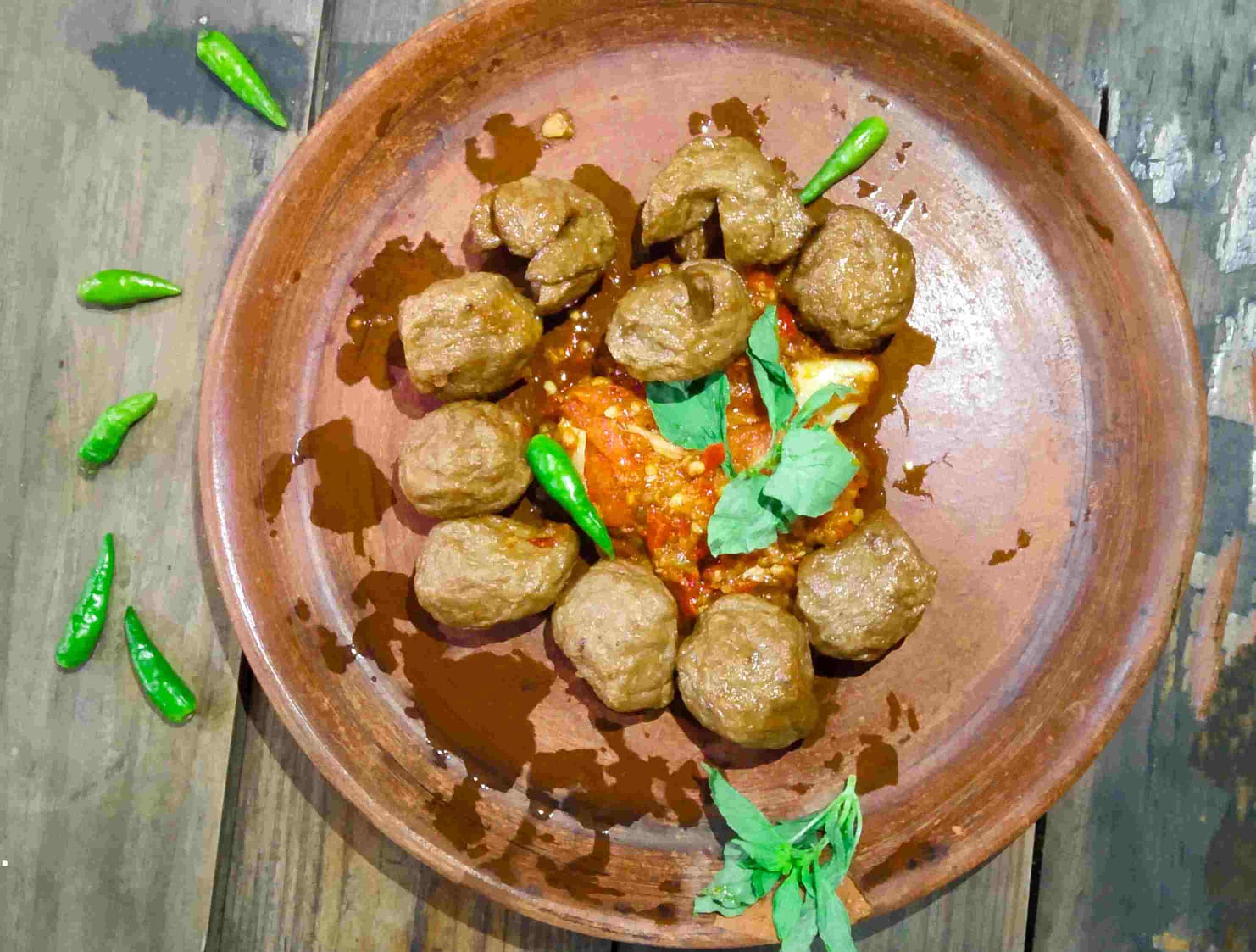 Bakso Penyet Khas Jawa Timur, Kuliner Kekinian ada di Warkop Omm Broo