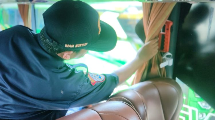 Kemenhub Wajibkan Penggunaan Sabuk Keselamatan